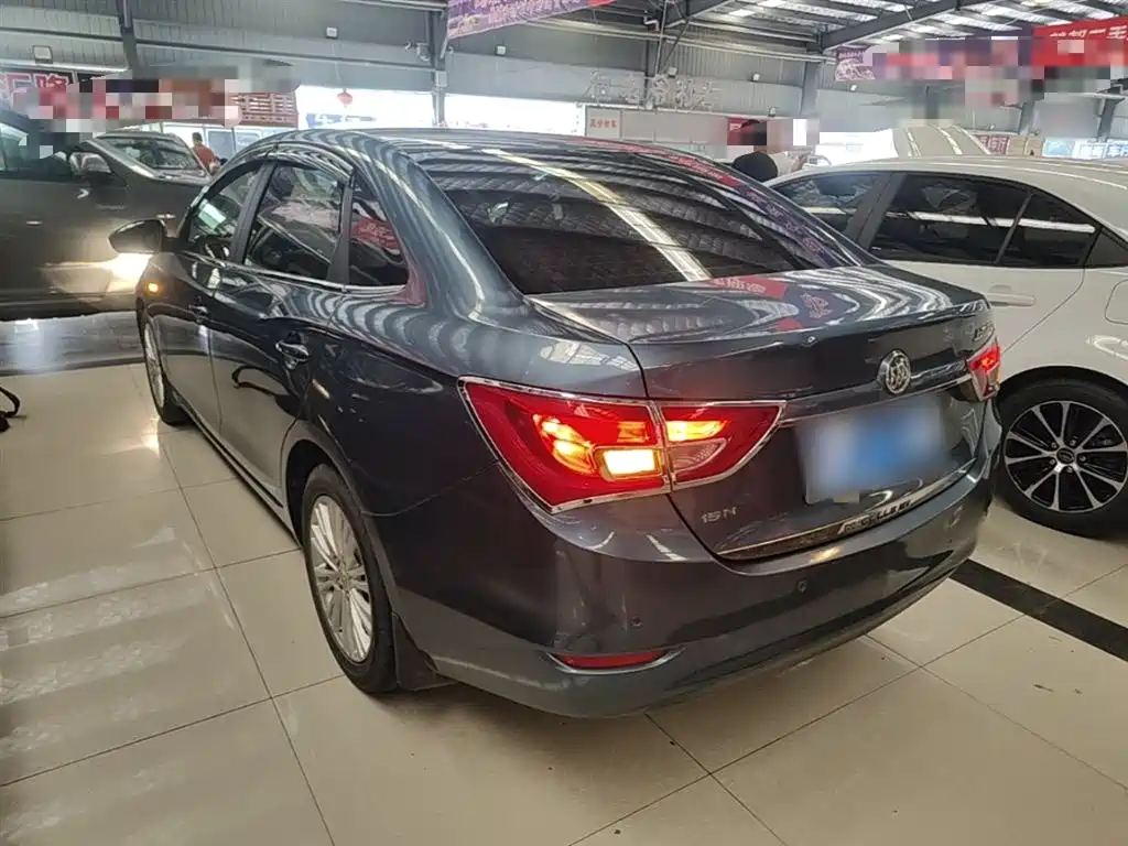 Buick Excelle 2015 15N Automatic Elite фото 5