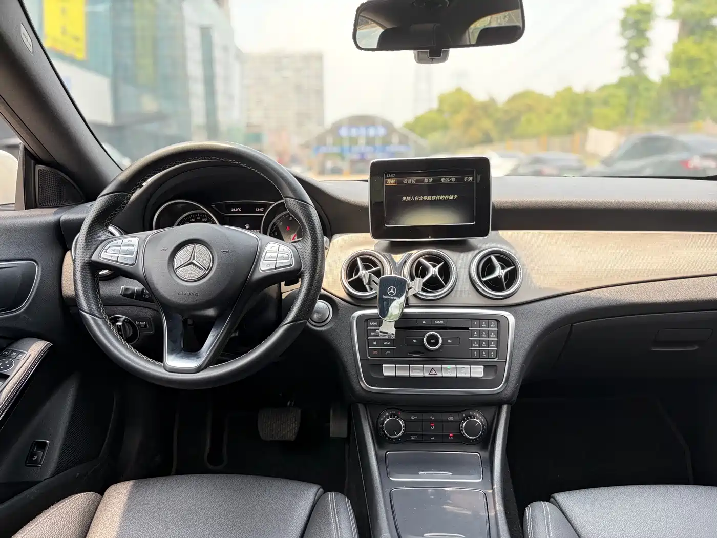 Mercedes-Benz CLA (Import) 2016 CLA 200 Sport фото 8