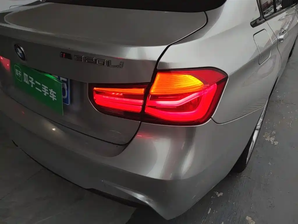 BMW 3 Series 2017 320Li M Sport фото 8