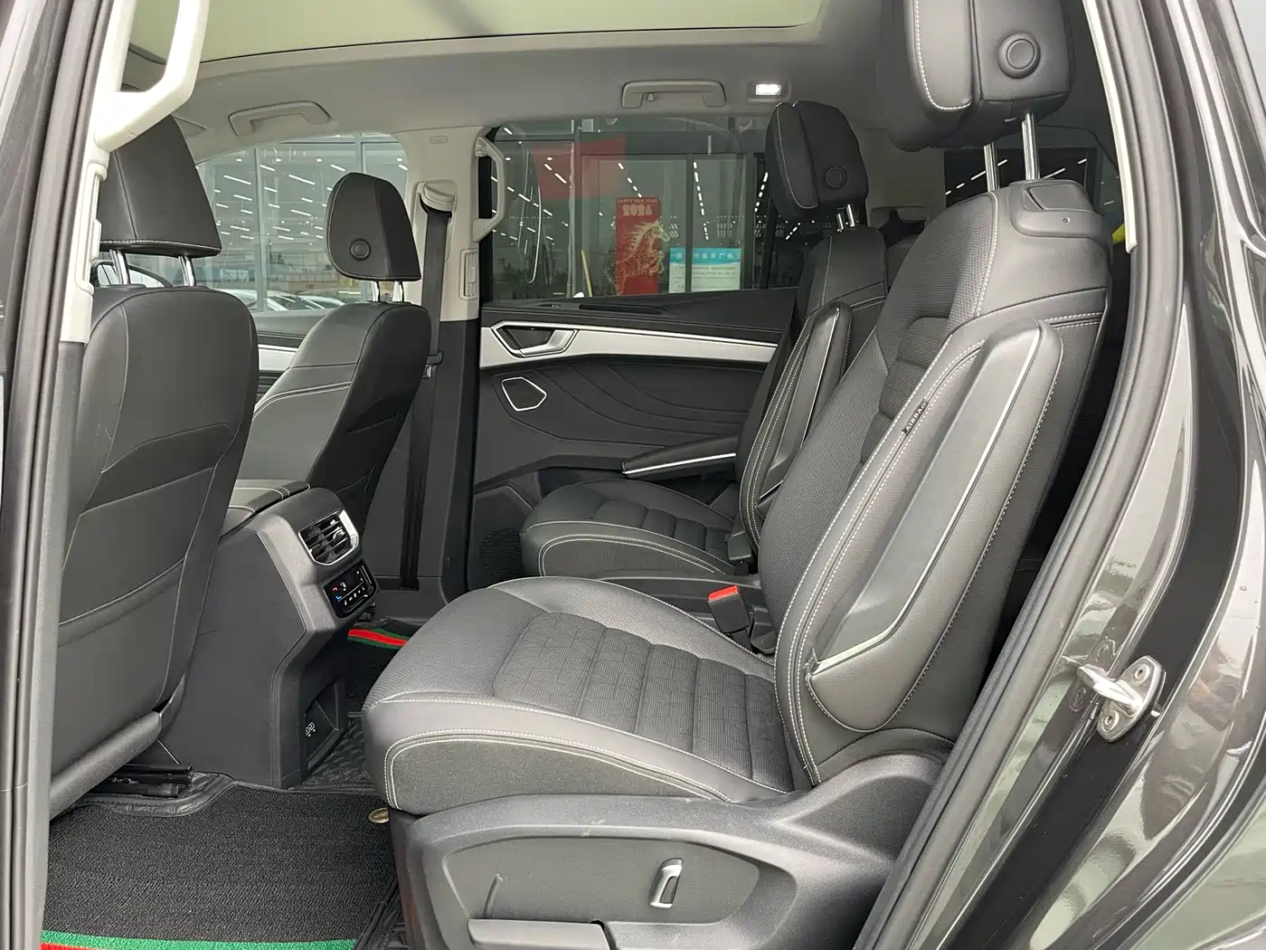 Volkswagen Talagon 2023 Facelift 380TSI 4WD Luxury Premium Pro Edition 7-Seater фото 6