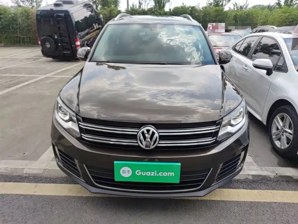 Volkswagen Tiguan 2015 1.8TSI Automatic 2WD Highline фото 3