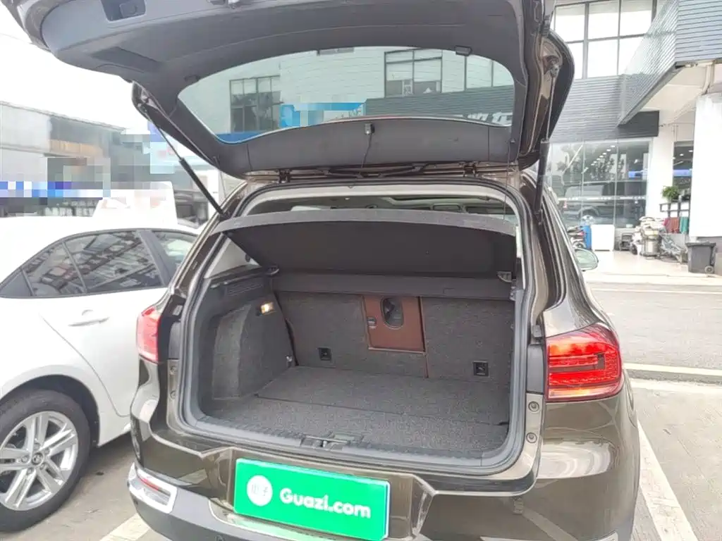 Volkswagen Tiguan 2015 1.8TSI Automatic 2WD Highline фото 19