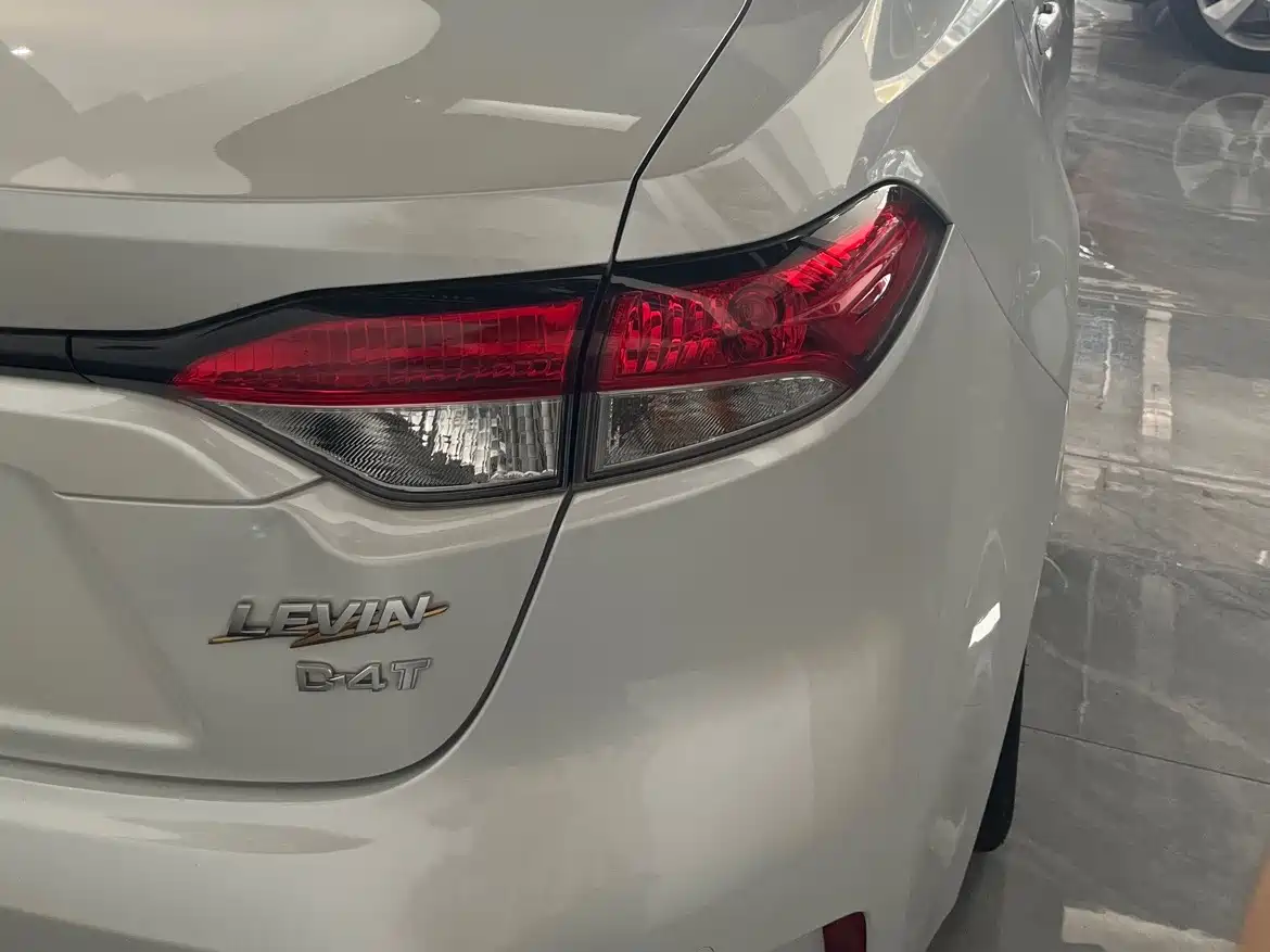 Toyota Levin 2022 185T CVT Sport Edition фото 6
