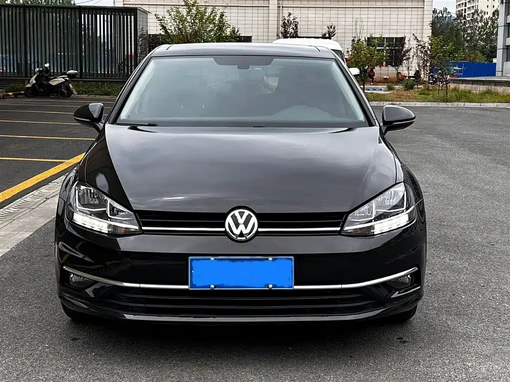 Volkswagen Golf 2019 280TSI DSG Comfort (China V) фото 2