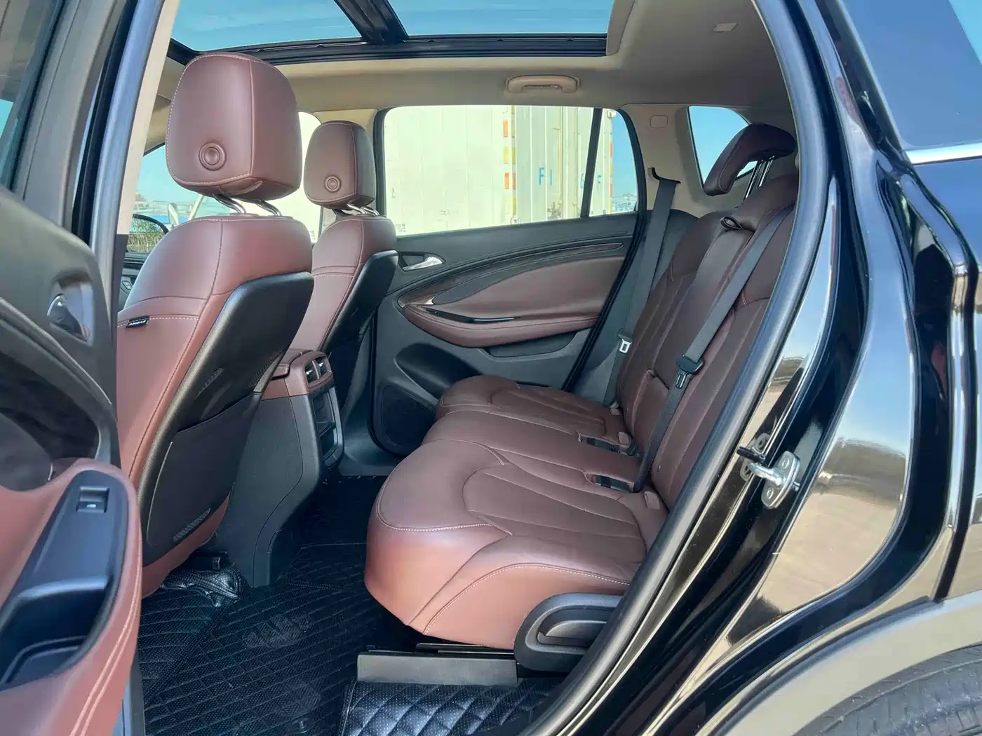 Buick Envision Plus 2017 28T AWD Luxury фото 7