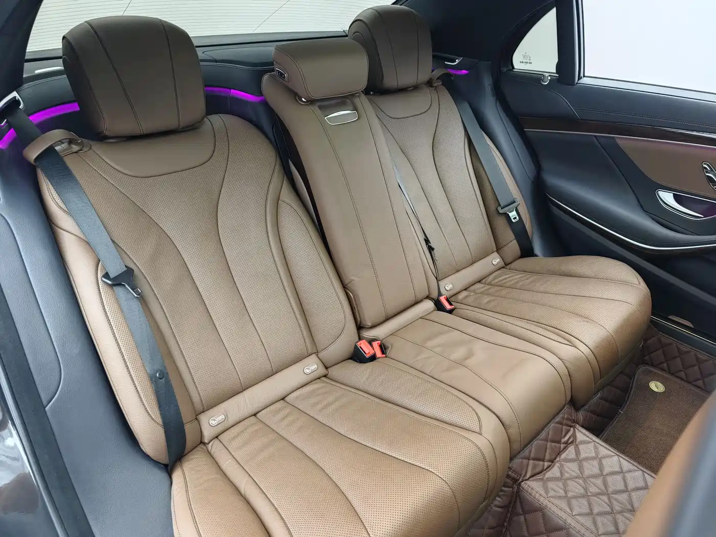 Mercedes-Benz S-Class 2020 S 350 L Premium Edition Collector's Version фото 16