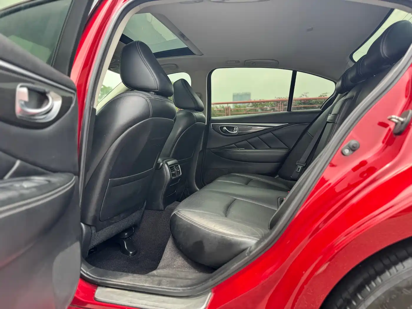 Infiniti Q50 2015 2014 2.0T Comfort Edition