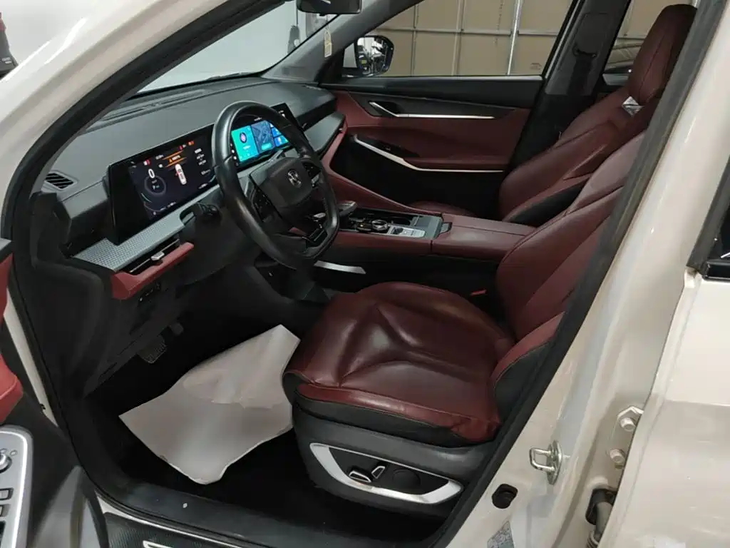 Фото 15 - Changan CS75 PLUS
