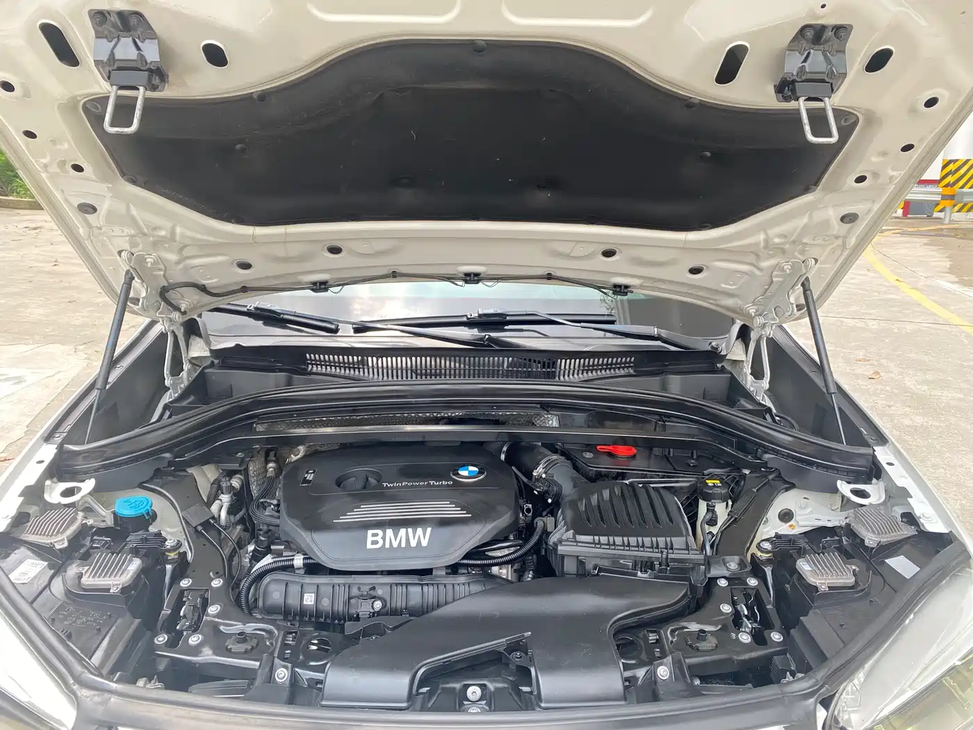 BMW X1 2016 xDrive20Li Luxury Model фото 13