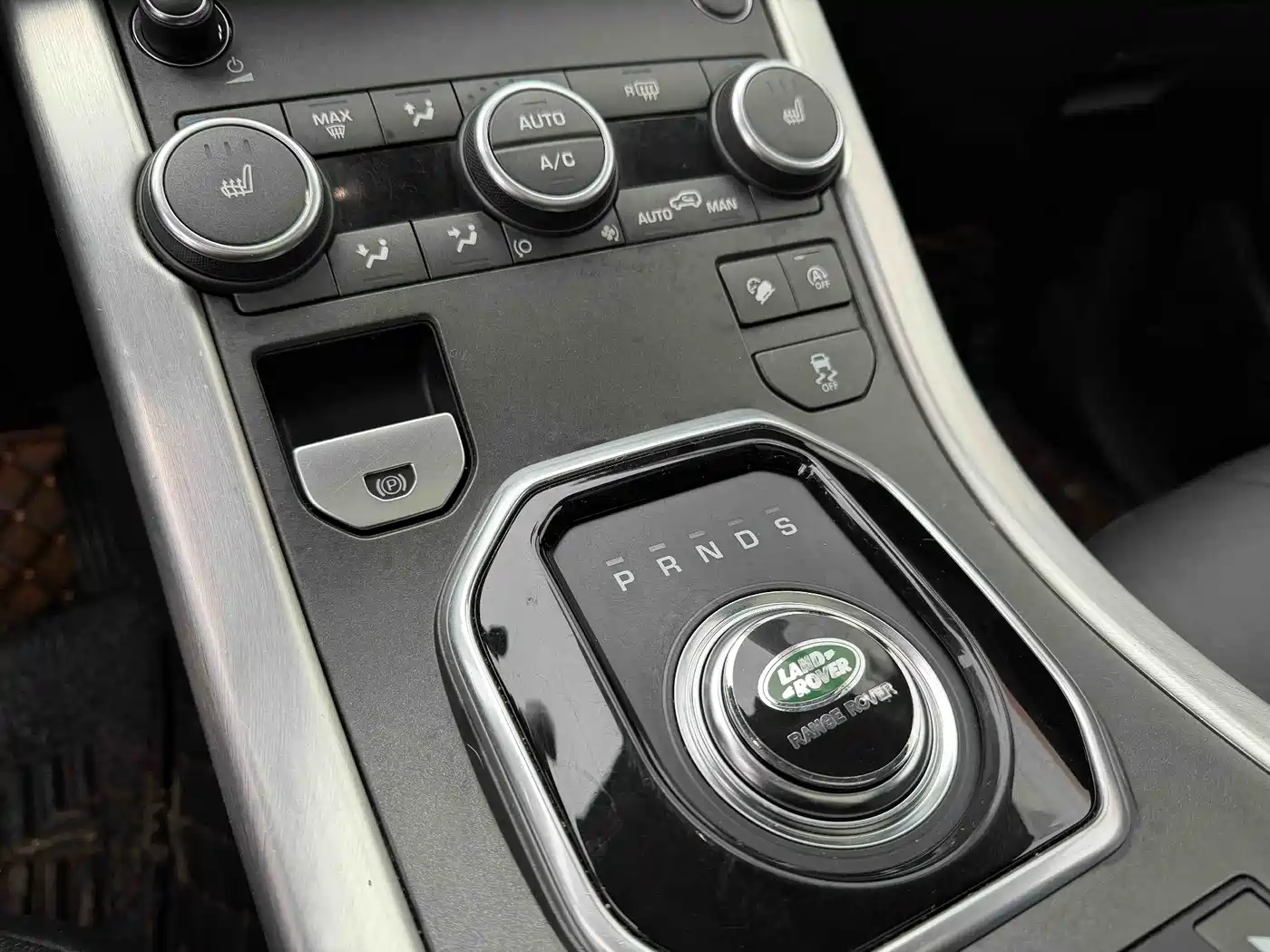 Land Rover Range Rover Evoque 2018 240PS PURE Trend фото 24