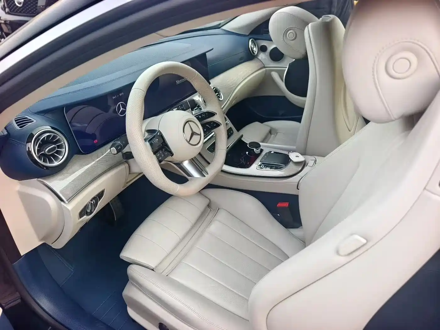 Mercedes-Benz E-Class (Import) 2023 E 300 Coupe фото 2