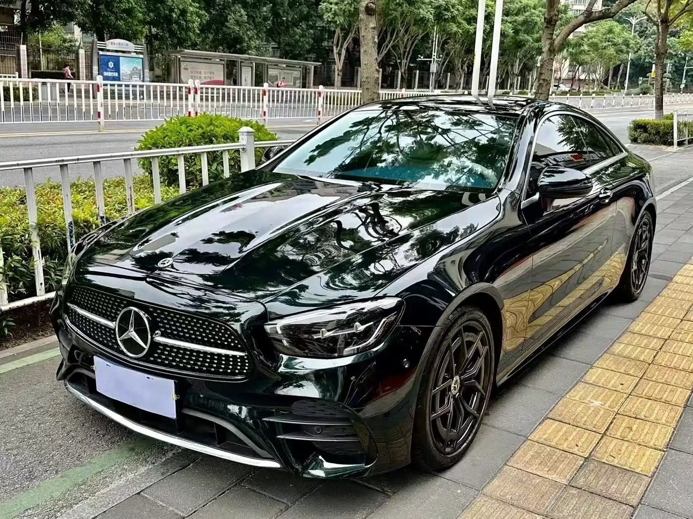 Mercedes-Benz E-Class (Import) 2023 E 300 Coupe