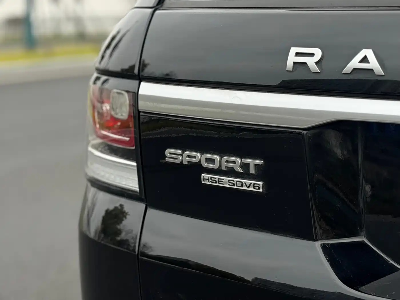 Land Rover Range Rover Sport 2015 3.0 SDV6 HSE фото 15