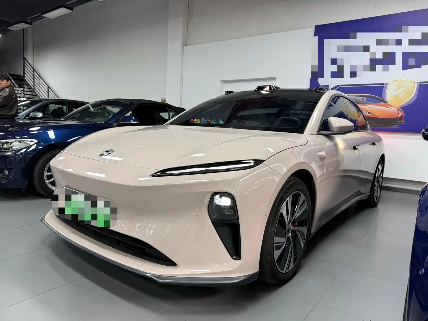NIO NIO ET5