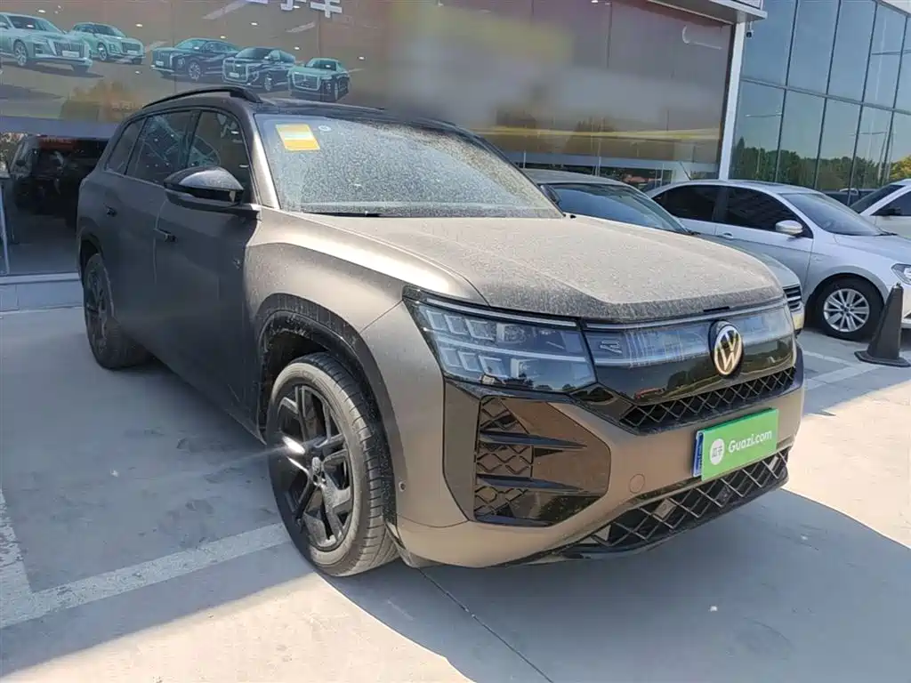 Volkswagen Teramont 2025 Teramont Pro 450TSI 4WD Summit Edition фото 4
