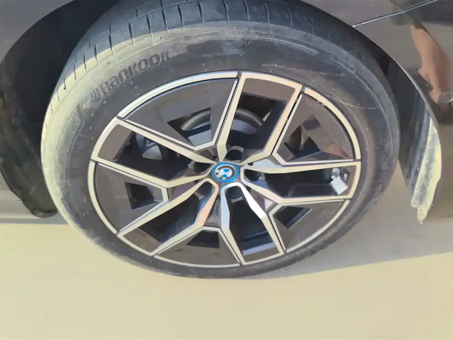 BMW i5 2024 eDrive 35L M Sport Package фото 6