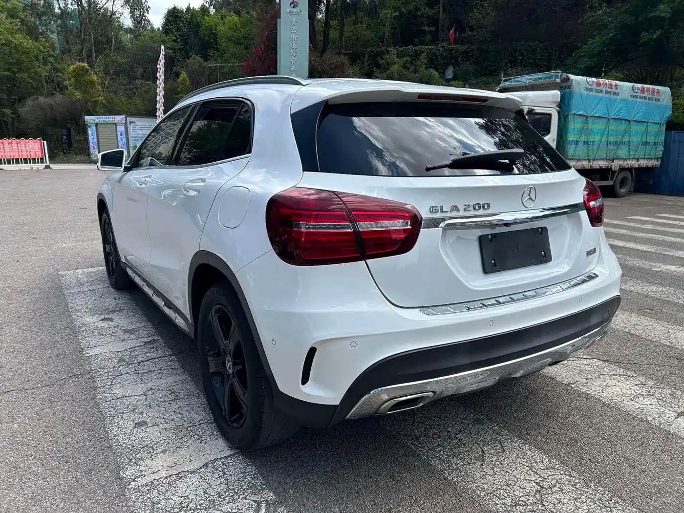 Mercedes-Benz GLA 2018 GLA 200 Fashion фото 4