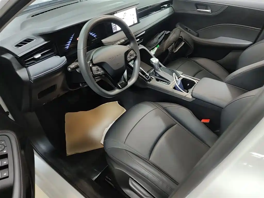 ROEWE I5
