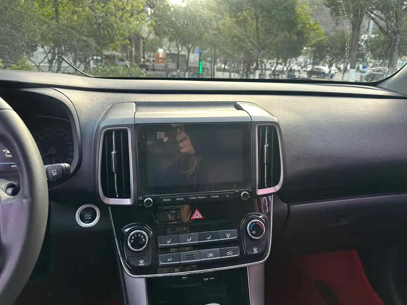 Hyundai Beijing Hyundai ix35 2019 2.0L Automatic 2WD Zhiyong·Smooth Enjoy China VI фото 11