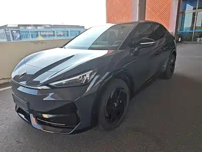Volkswagen ID. UNYX 06