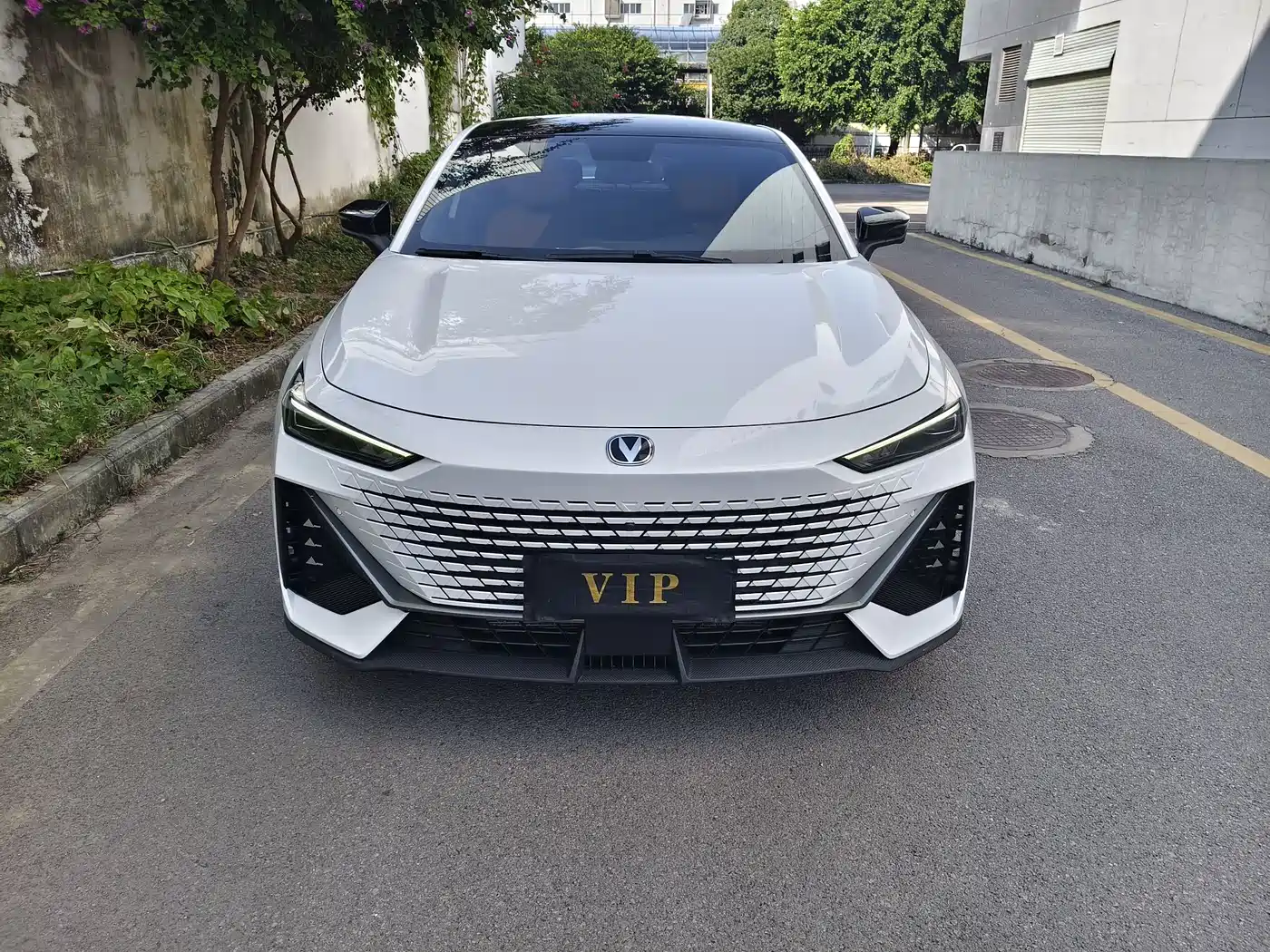CHANGAN UNI-V