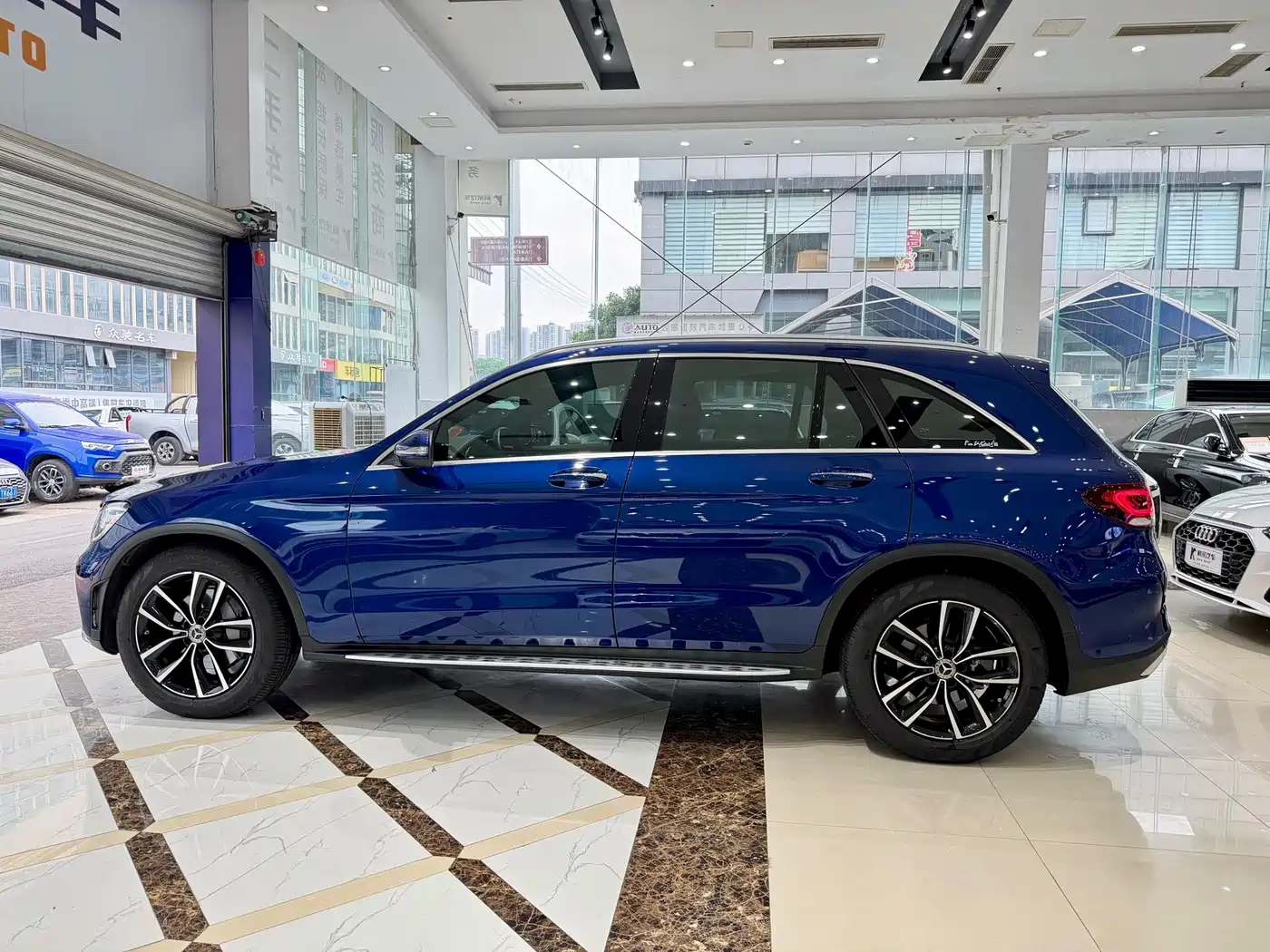 Mercedes-Benz GLC 2020 GLC 300 L 4MATIC Dynamic фото 14