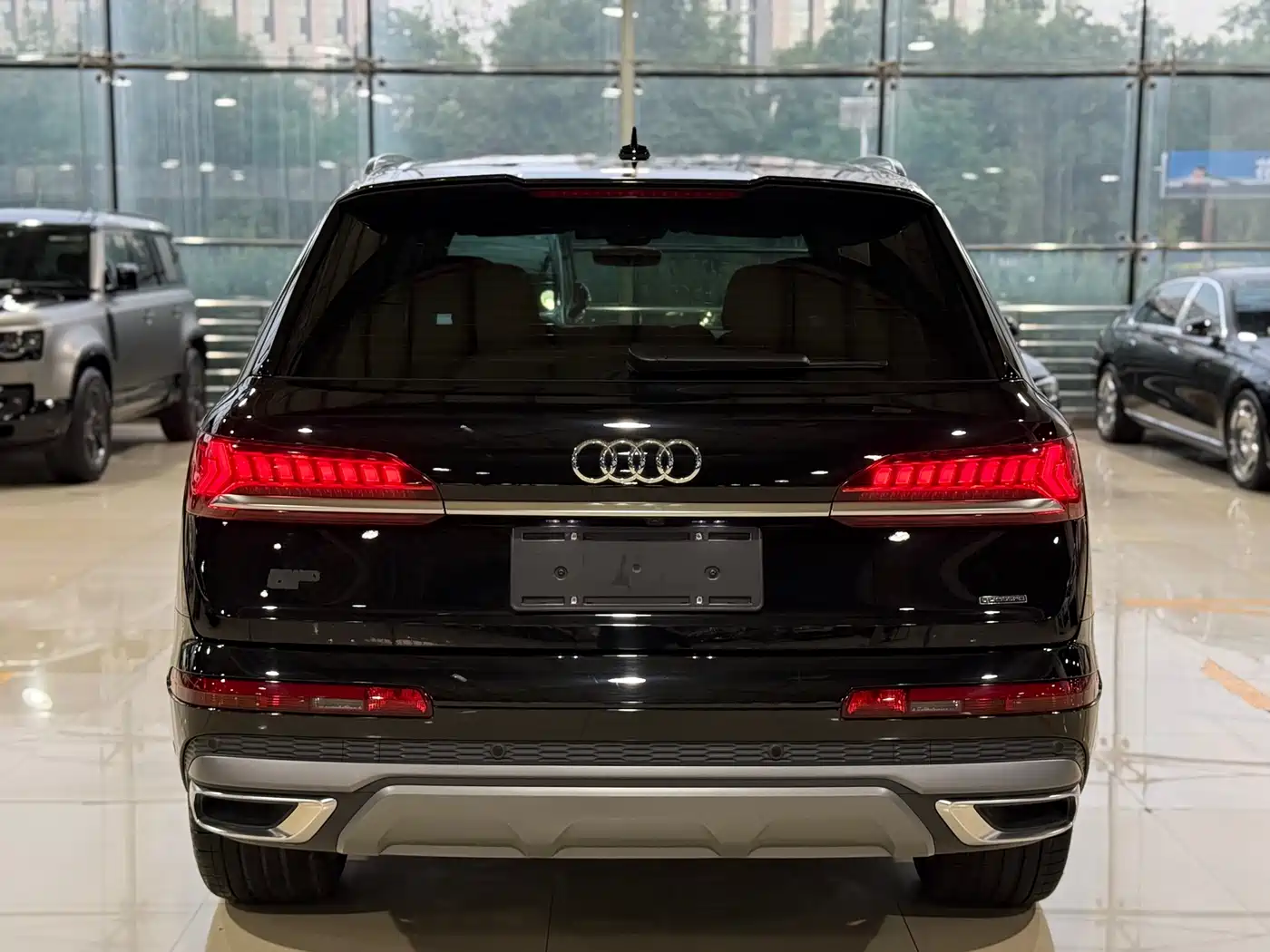 Audi Q7 2023 55 TFSI quattro S line Sport фото 23