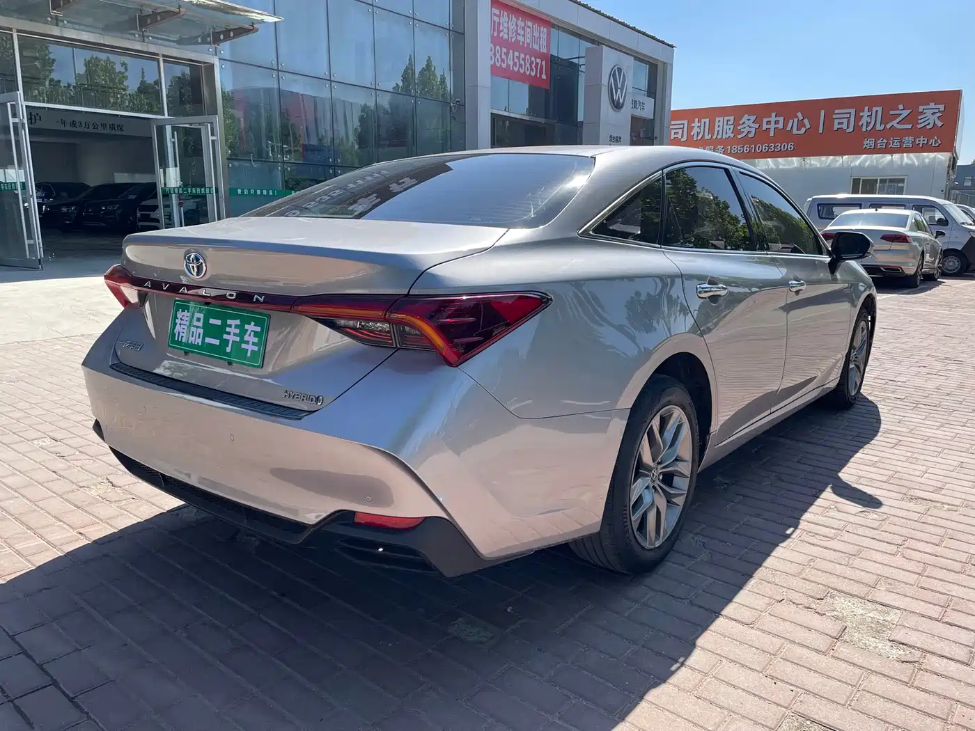 Toyota Avalon 2019 Hybrid 2.5L Luxury Edition China VI фото 4