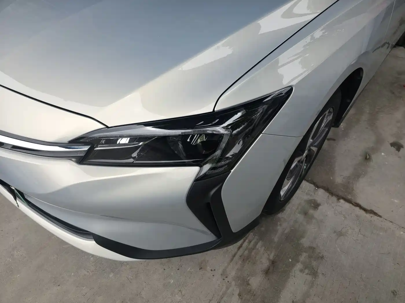 Buick Velite 6 2024 450km Premium PLUS фото 4
