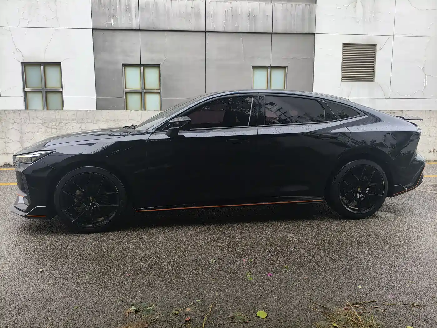 CHANGAN UNI-V