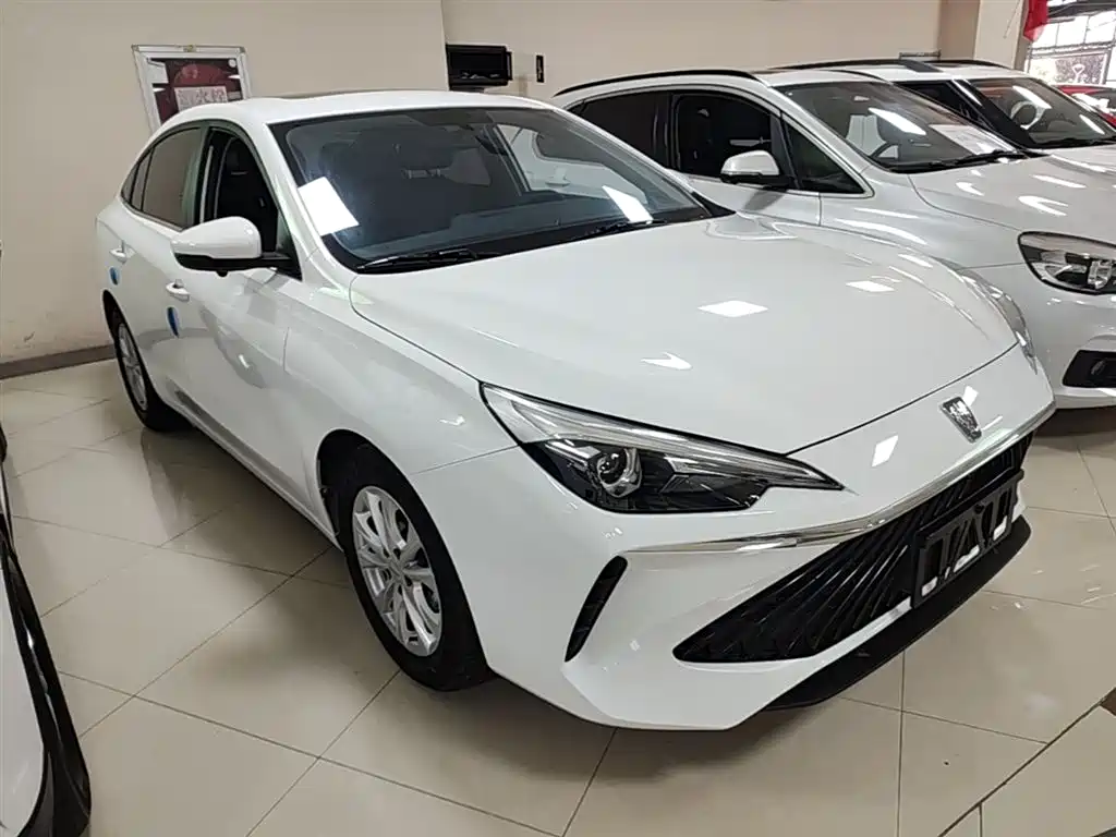 ROEWE I5