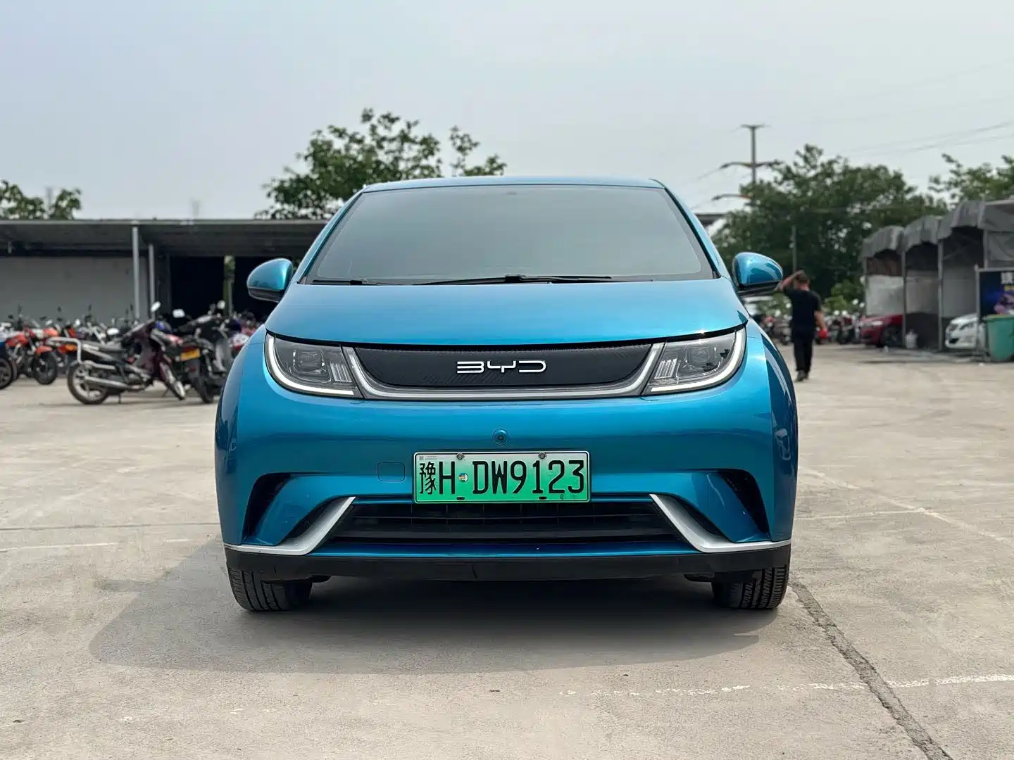 Фото 2 - BYD Dolphin