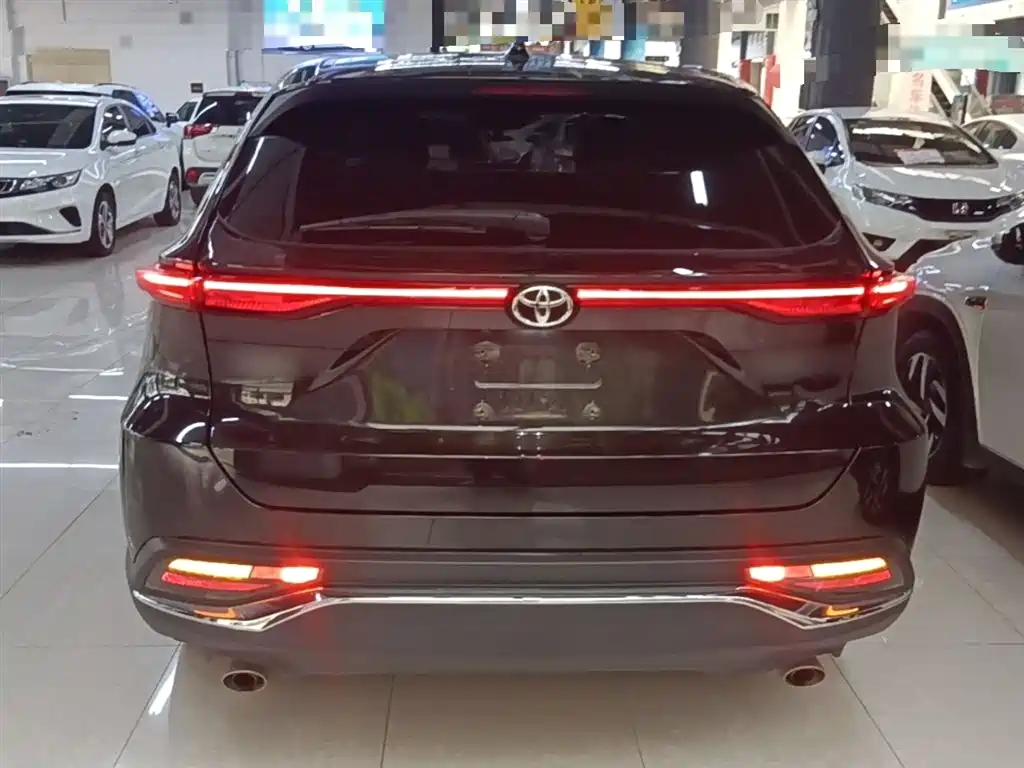 Toyota Lingfang HARRIER 2022 2.0L CVT 2WD Progressive Edition фото 6