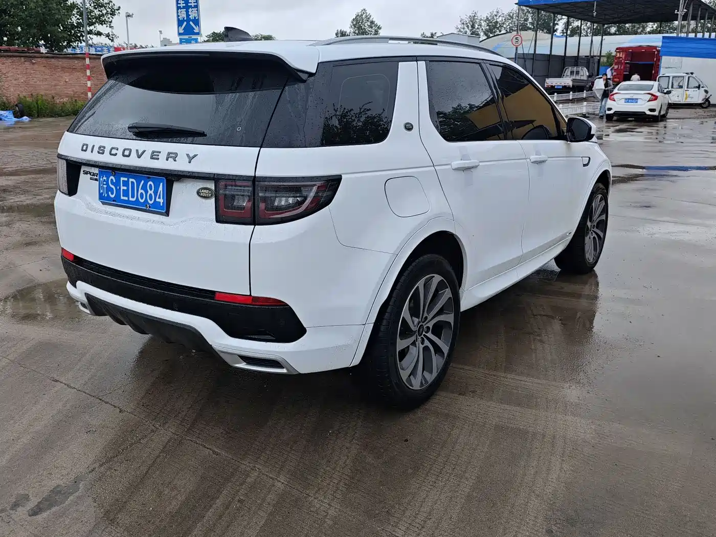 Land Rover Discovery Sport 2021 249PS R-Dynamic S Performance Edition фото 8