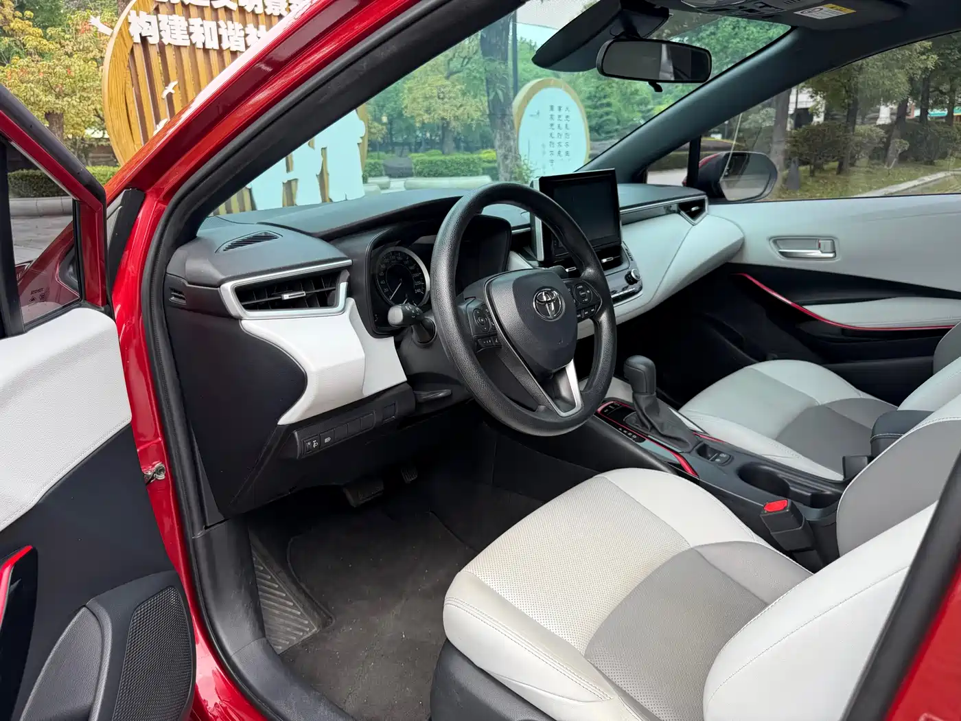 Toyota Levin 2021 185T CVT Sport Edition фото 8