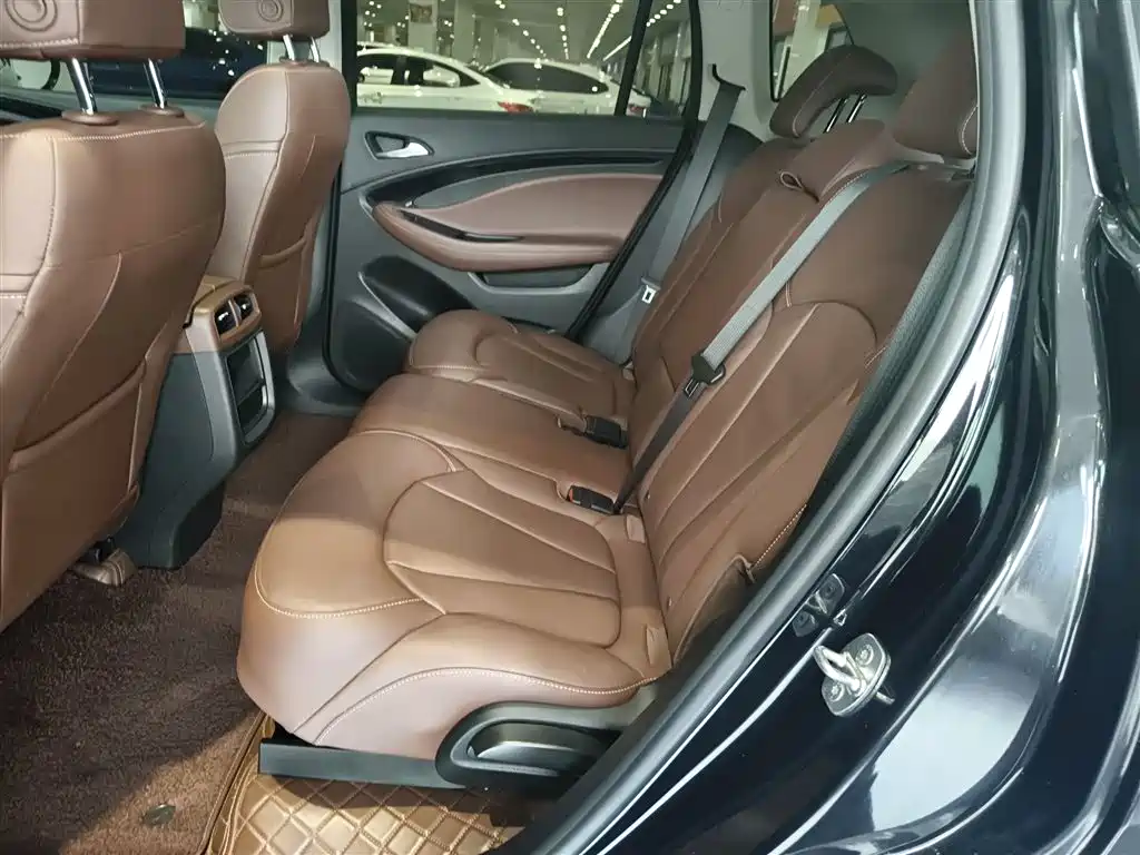 Buick Envision Plus 2020 28T AWD Elite фото 13