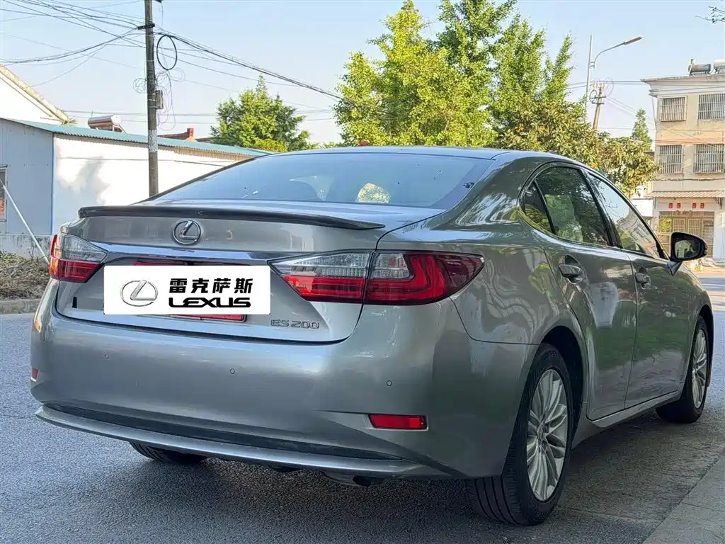 Lexus ES 2015 200 Elite Edition фото 3