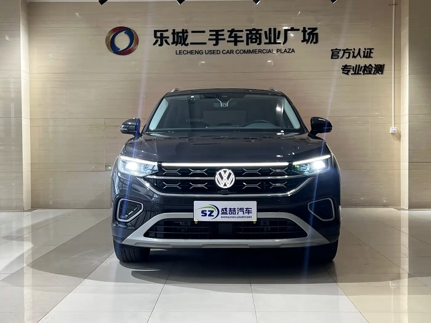 Volkswagen Tayron 2023 330TSI 2WD Luxury Plus Advanced Edition фото 2