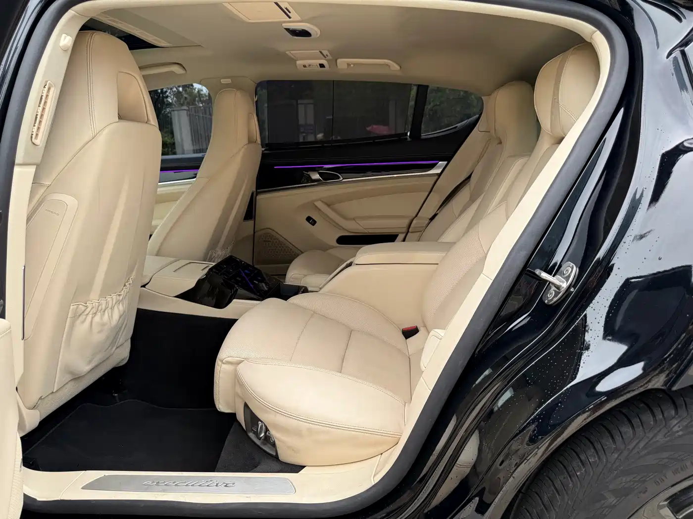 Porsche Panamera 2016 Panamera Executive Edition 3.0T фото 8