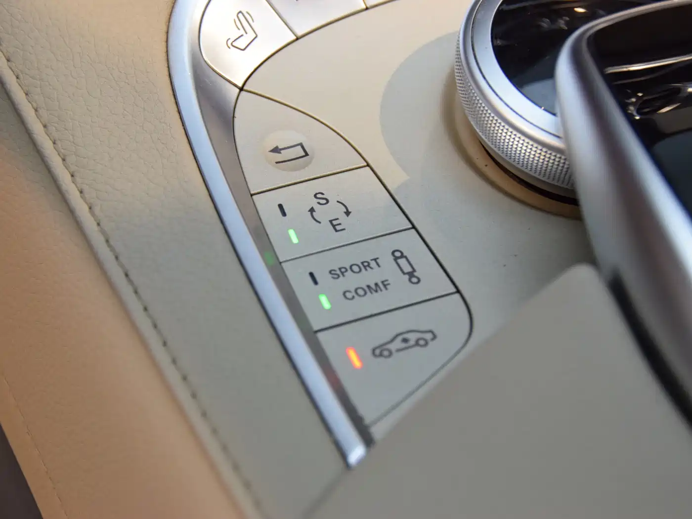 Mercedes-Benz S-Class 2014 S 320 L Business фото 18