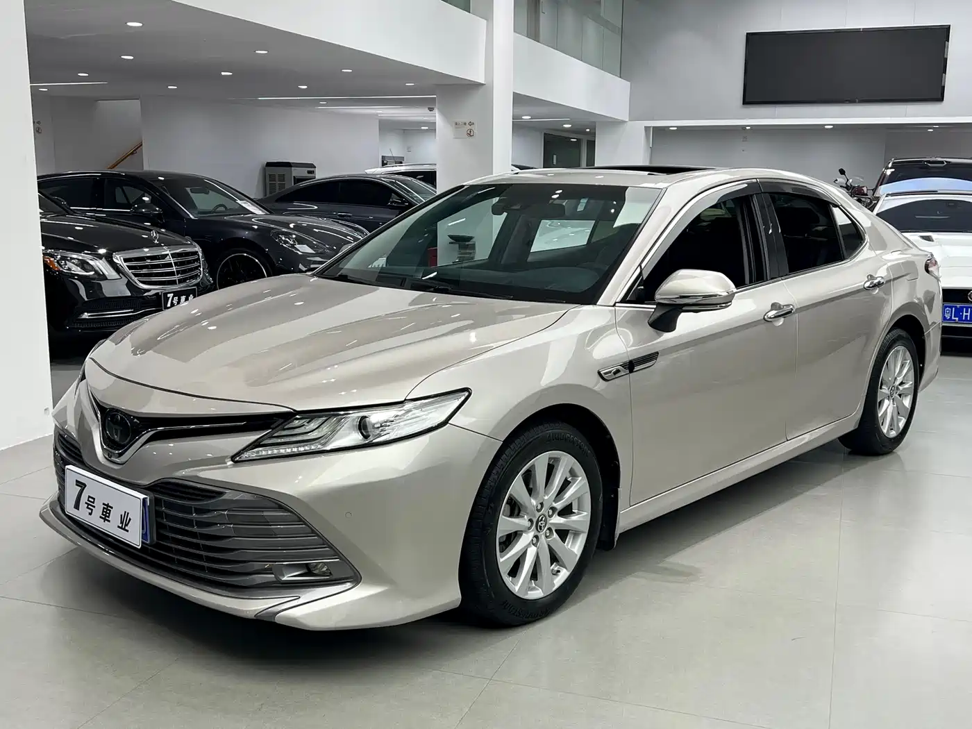 Toyota Camry 2018 2.0G Luxury Edition
