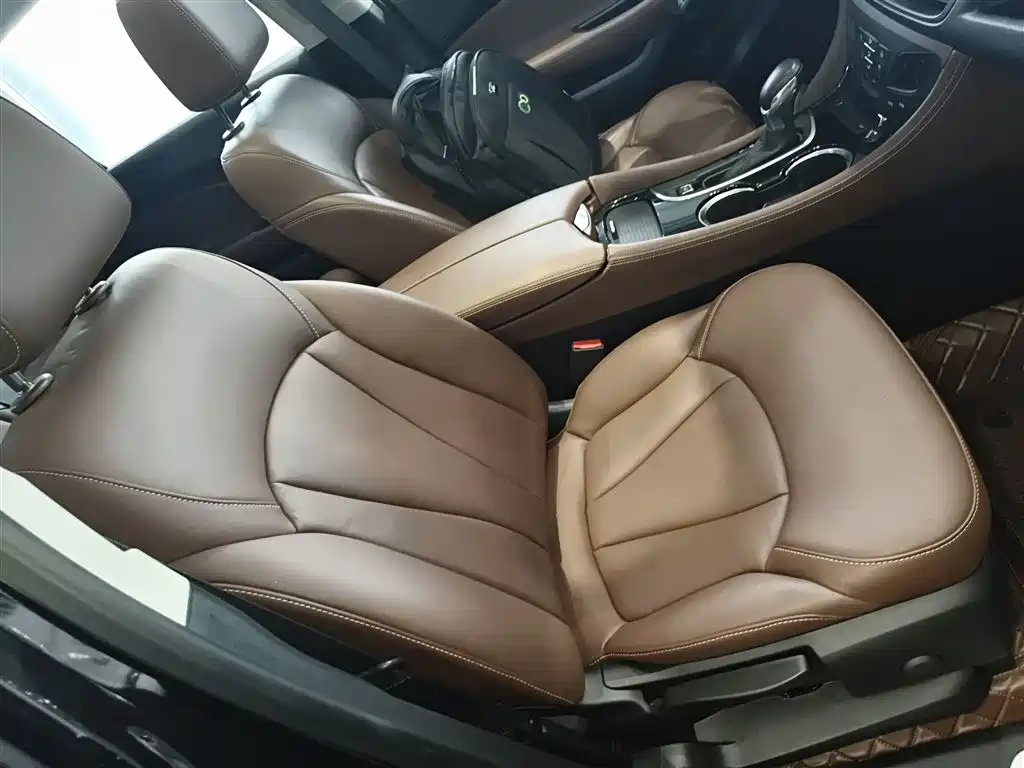 Buick Envision Plus 2020 28T AWD Elite фото 19