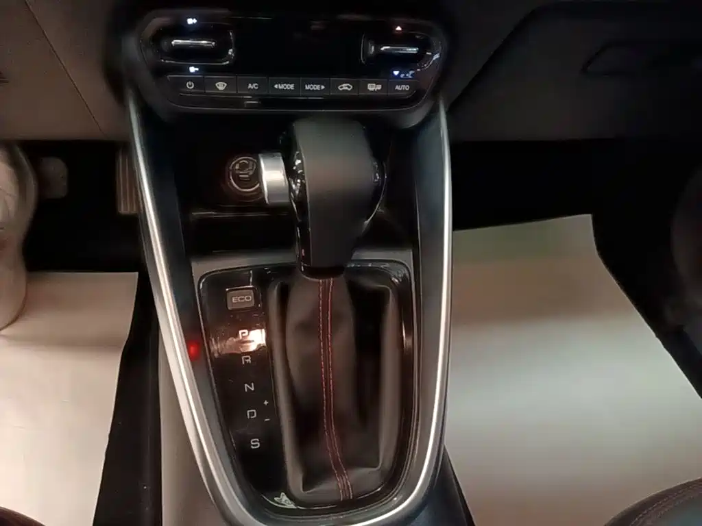 Baojun 510 2020 2019 1.5L CVT Superior Edition China VI