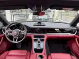 Фото 8 - Porsche Panamera