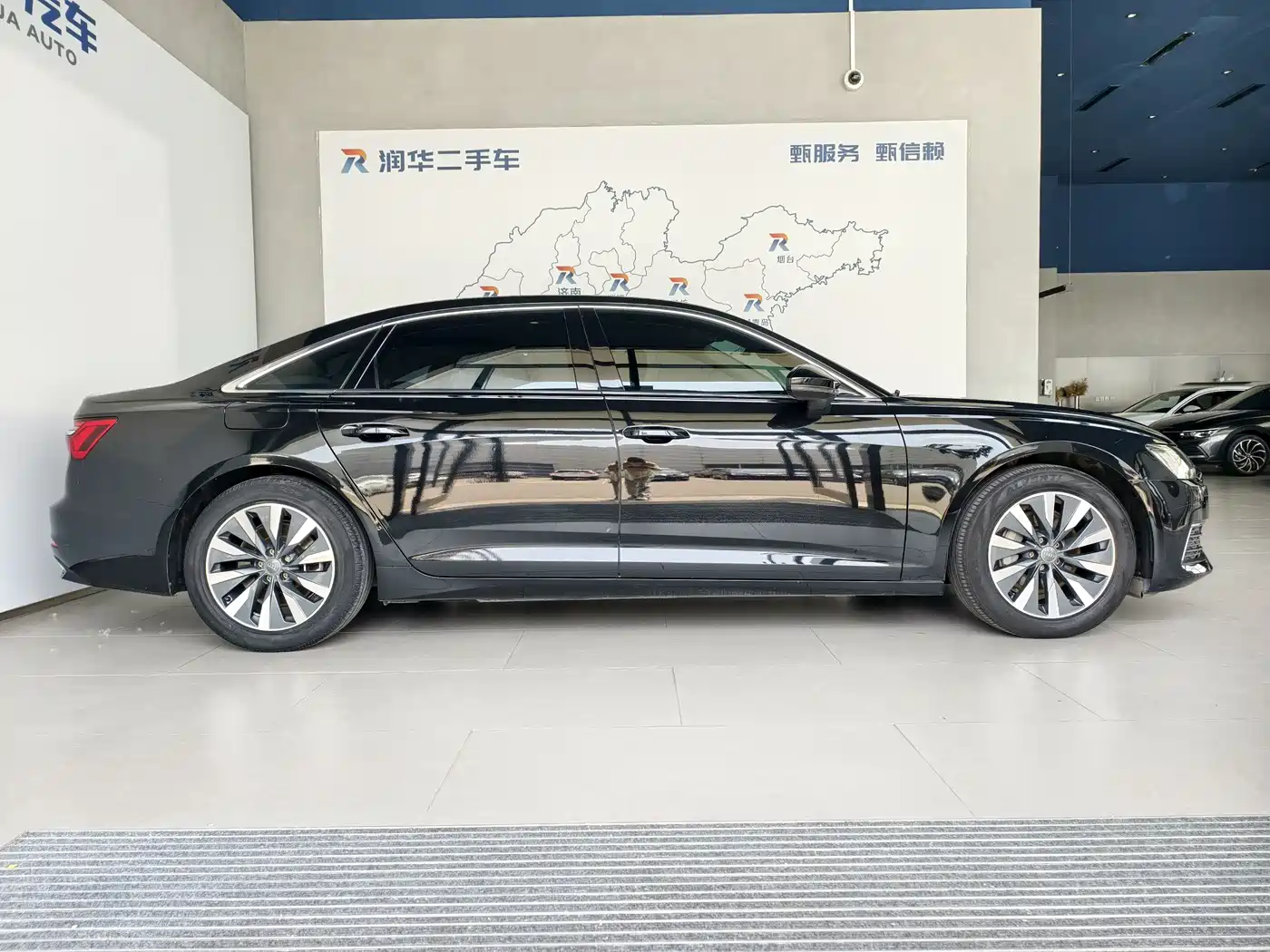 Audi A6L 2019 45 TFSI Premium Elegance фото 3