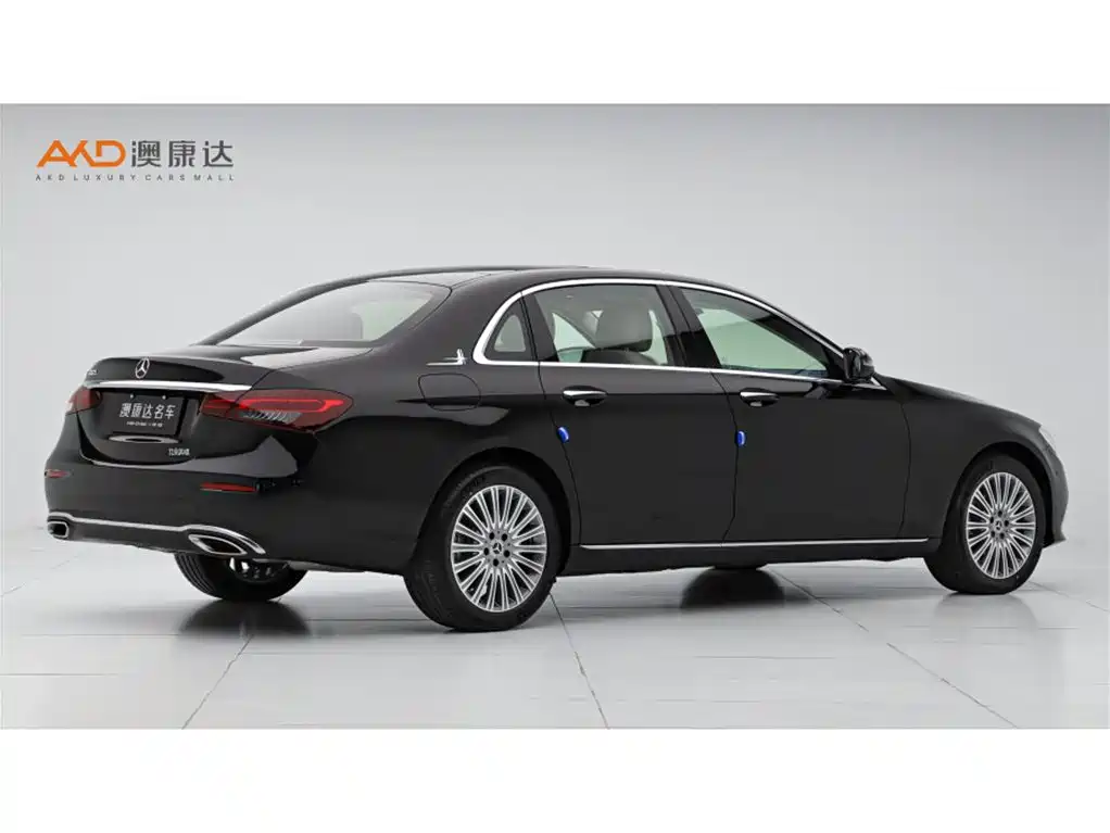Mercedes-Benz E-Class 2021 E 300 L Fashion фото 3