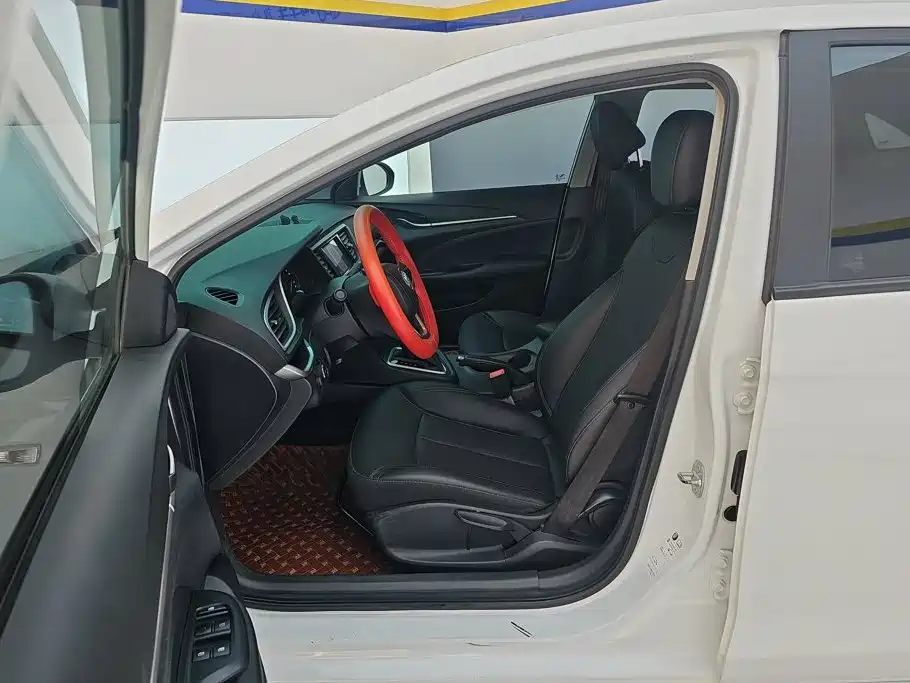 Фото 9 - Buick Excelle