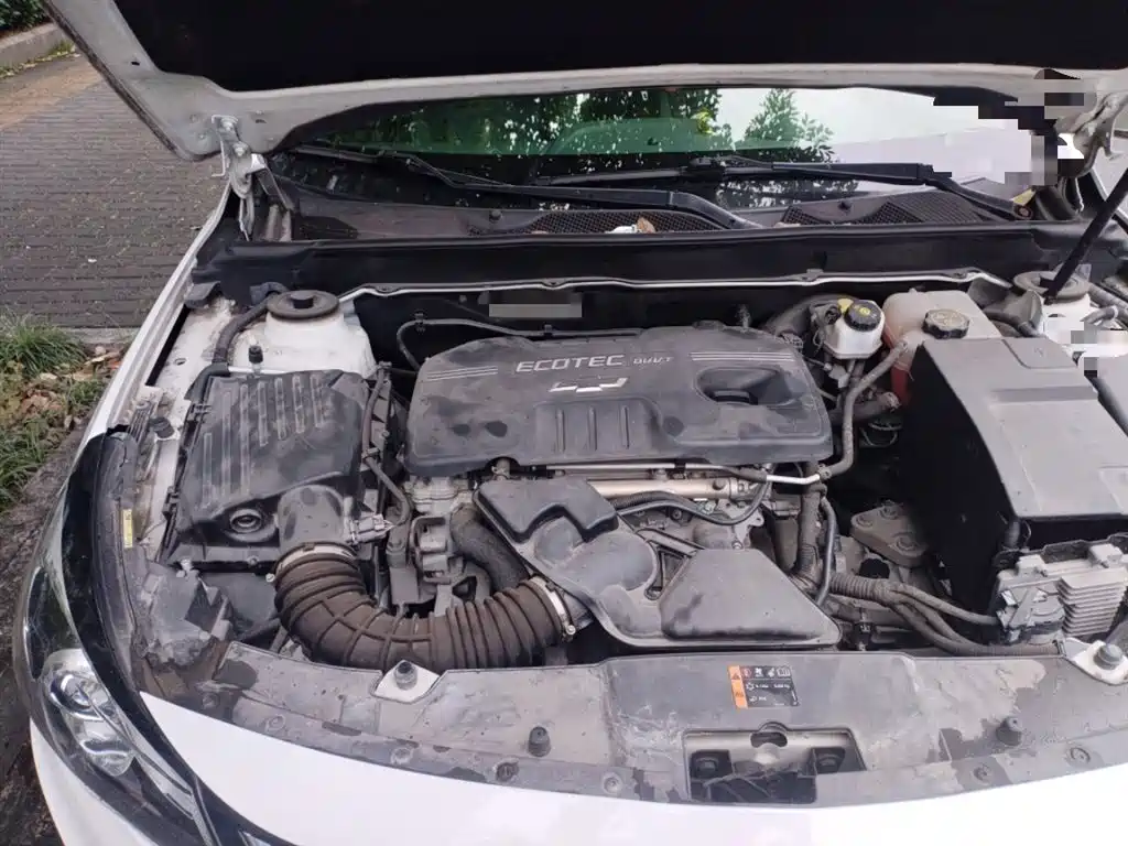 Chevrolet Malibu 2016 2.0L Automatic Luxury фото 21