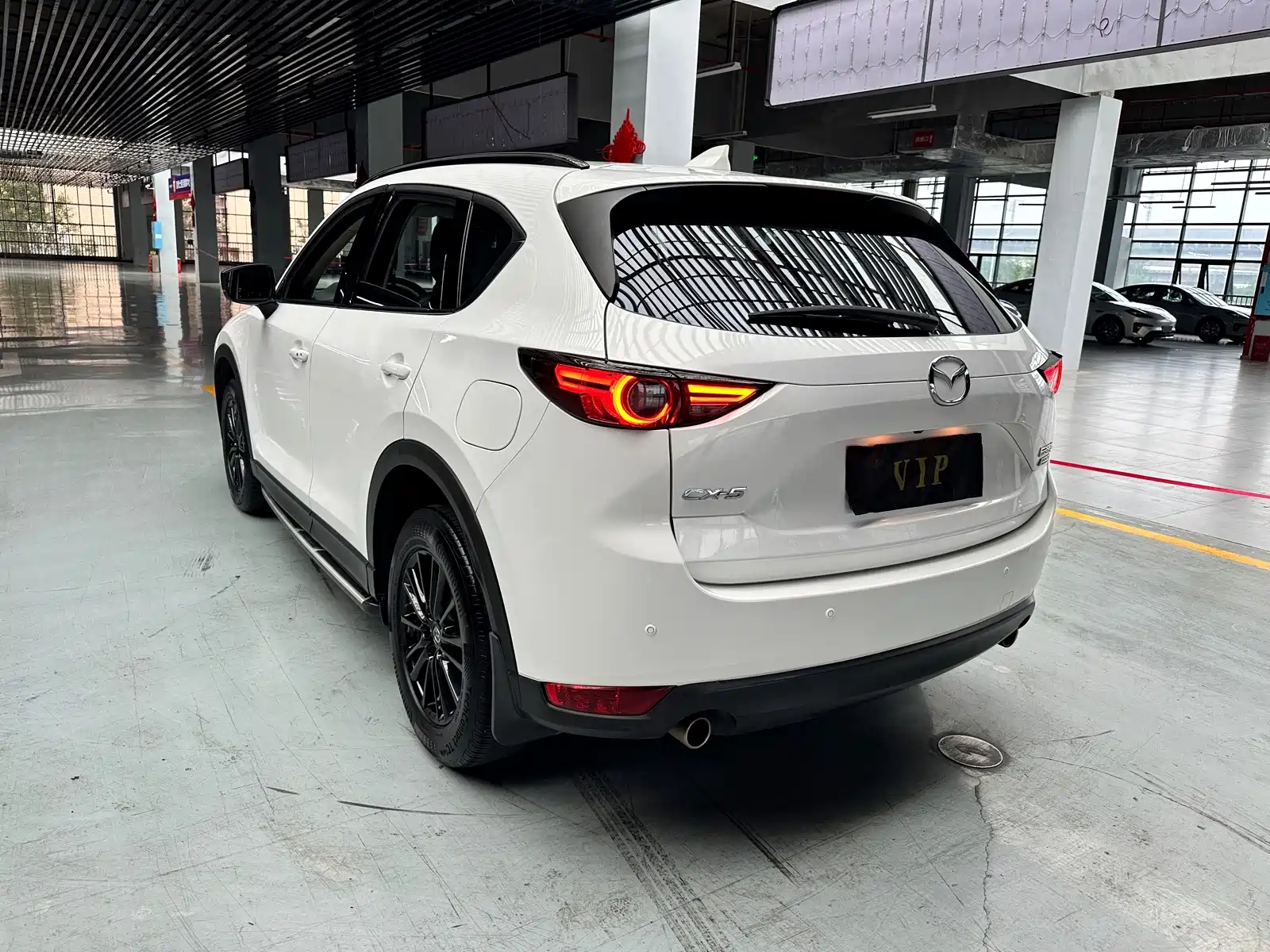 Photo 4 - Mazda CX-5