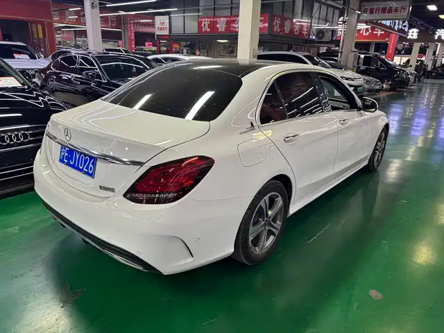 Mercedes-Benz C-Class 2020 Facelift C 260 L Sport — фото 2